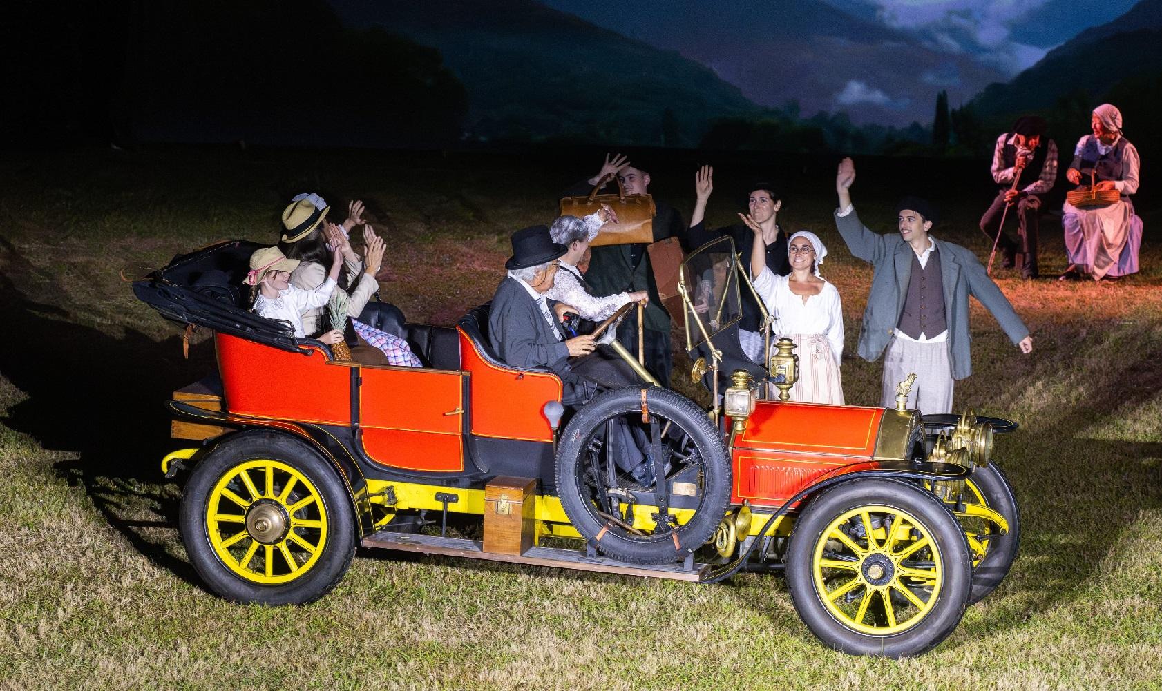 retour dans la Delahaye 1900